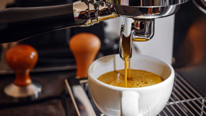 A kávé egészséges? Minden reggel élvezzük az illatát és ízét, de vajon tisztában vagyunk azzal, hogyan hat a májunkra?