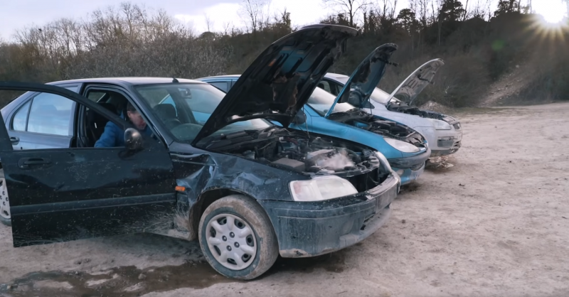 Peugeot, Ford és Honda: Melyik autó bírja a legjobban az olaj- és vízhiányt?