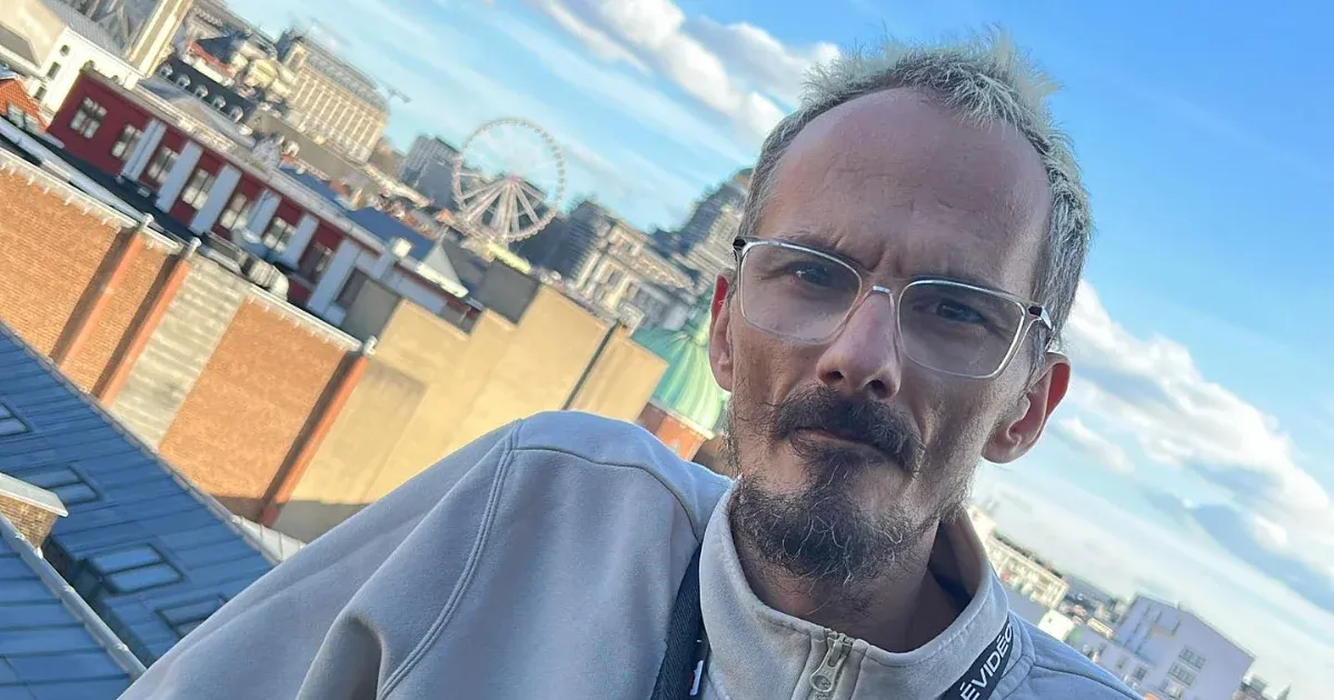 Nyomozás kezdődött a Kick videóplatformmal szemben, miután egy francia streamer tragikus módon életét vesztette az élő közvetítés során.