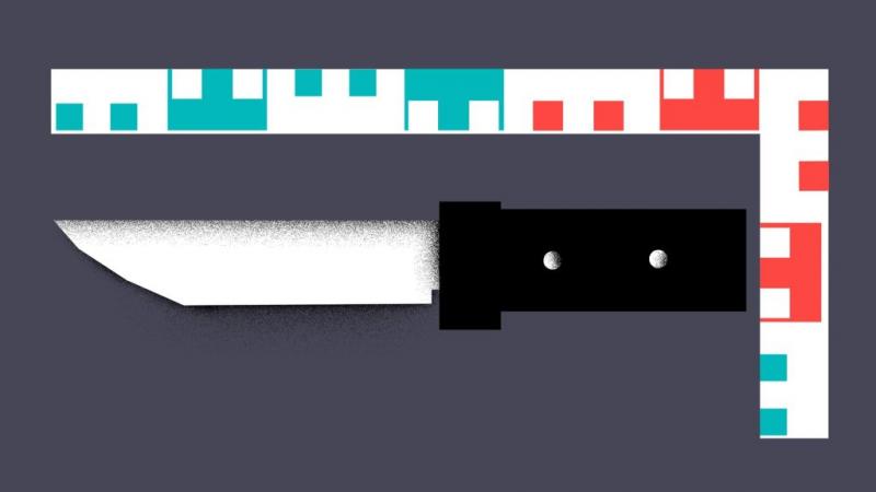 A főnök arra kérte a kolléganőit, hogy a céges b... témában egymás között, személyesen beszélgessenek.