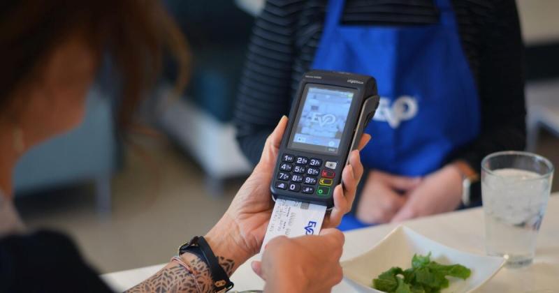 A bérnövekedés üteme lelassult, és a reálkeresetek emelkedése is megtorpant.