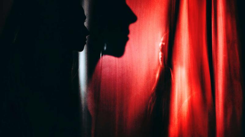 Mózes Zsófi: Amint a reggel fénye elhozza a szégyen súlyát, úgy érzem, a kontroll elvesztése már nem az én utam.